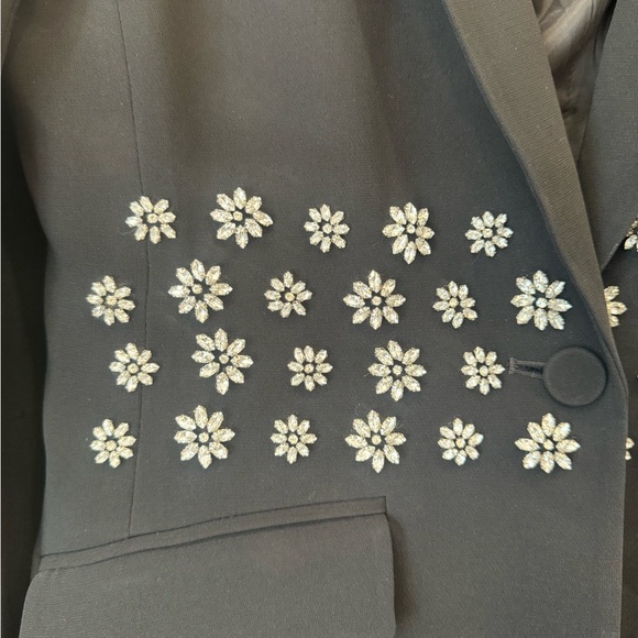 Cinq a’ sept black blazer - Picture 5 of 13